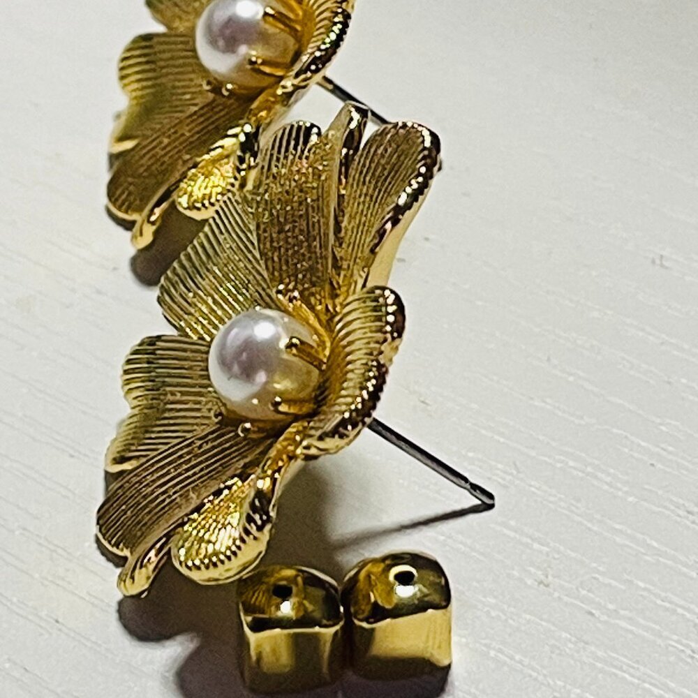 KATE SPADE Gold Floral Pearl Statement Earrings Wedding Guest